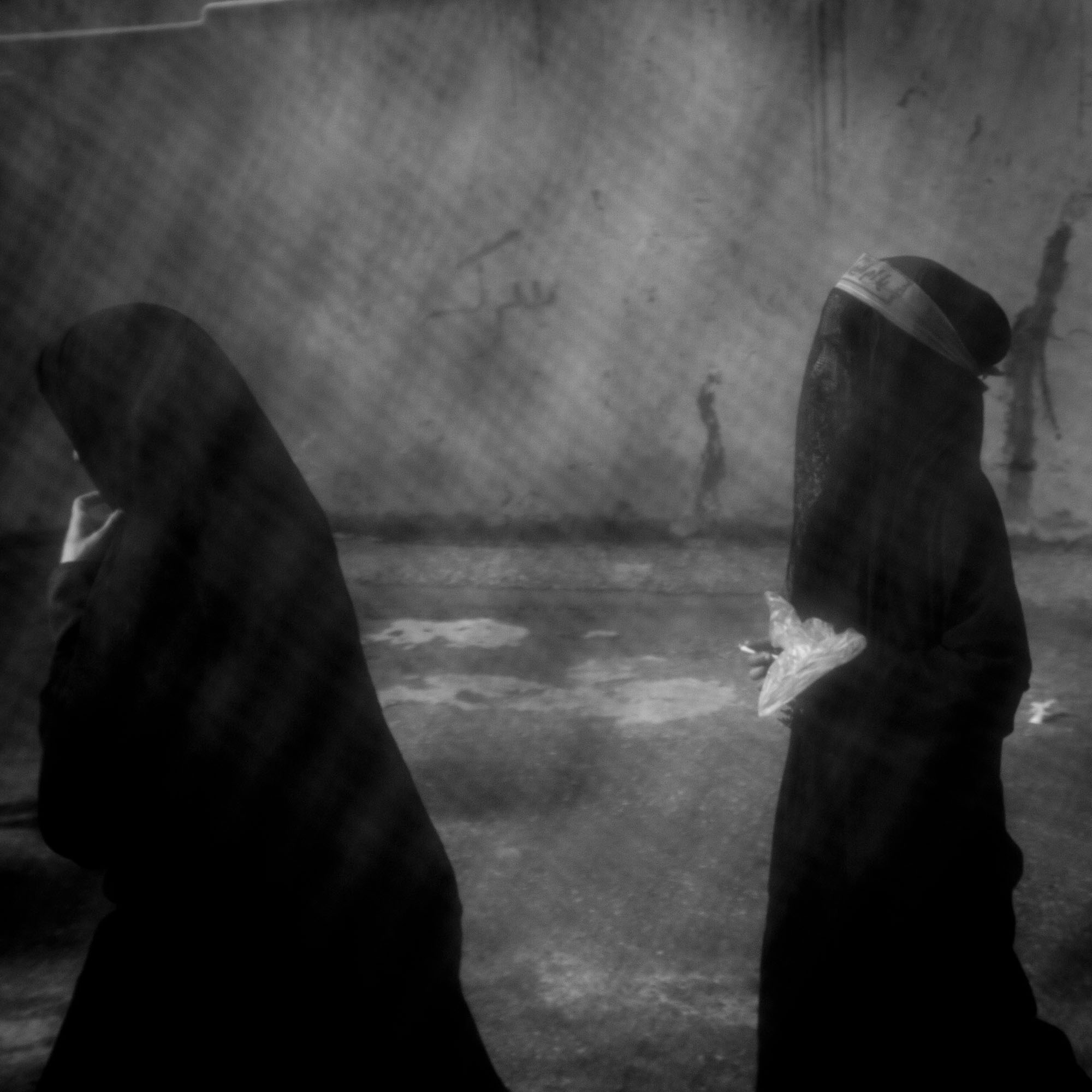 Chehel Menbari, Iran, Khorramabad, Majid Farahani, Majid Farahani Photography, Narrative photography, artistic collaboration, documentary photography, narrative photography, storytelling photography, Visual narrative photography, Contemporary Iranian photography, Iranian photographer, Emotional Connection in Photography, Contemporary Iranian Photography, Visual Exploration of Personal Narratives, Storytelling through Portraits, Portrait Photography by Majid Farahani, Visual Storytelling in Photography, Narrative Photography Expert, Multidisciplinary Photography Artist, Storytelling through Portraits, Documentary Style Portraits, Visual Artist Focused on Human Stories, Lens-Based Art by Majid Farahani, Fusion of Fine Art and Documentary Photography, Visual Artist Exploring Human Narratives, Artistic Storytelling in Portraits, Personal and Shared Narratives, Documentary and Portrait Photography, Khorramabad Traditions, Iranian Mourning Practices,,Chehel Menbar Khorramabad, Tasu'a Day Rituals, Religious Mourning Iran, Iranian Mourning Customs, Religious Ceremonies Khorramabad, Forty Candles Ceremony,