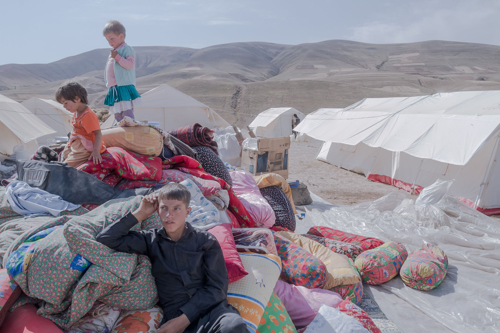 Varzaghan Earthquake, Iran, Azarbaijan, Varzaghan, Majid Farahani, Majid Farahani Photography, Narrative photography, artistic collaboration, documentary photography, narrative photography, storytelling photography, Visual narrative photography, Contemporary Iranian photography, Iranian photographer, Emotional Connection in Photography, Contemporary Iranian Photography, Visual Exploration of Personal Narratives, Storytelling through Portraits, Portrait Photography by Majid Farahani, Visual Storytelling in Photography, Narrative Photography Expert, Multidisciplinary Photography Artist, Storytelling through Portraits, Documentary Style Portraits, Visual Artist Focused on Human Stories, Lens-Based Art by Majid Farahani, Fusion of Fine Art and Documentary Photography, Visual Artist Exploring Human Narratives, Artistic Storytelling in Portraits, Personal and Shared Narratives, Documentary and Portrait Photography, Varzaghan Earthquake Report, 6.4 Magnitude Earthquake Varzaghan, Varzaghan Recovery Efforts, Varzaghan Disaster Aftermath, Varzaghan Shelter Issues, Post-Earthquake Varzaghan Conditions, East Azarbaijan Earthquake Damage