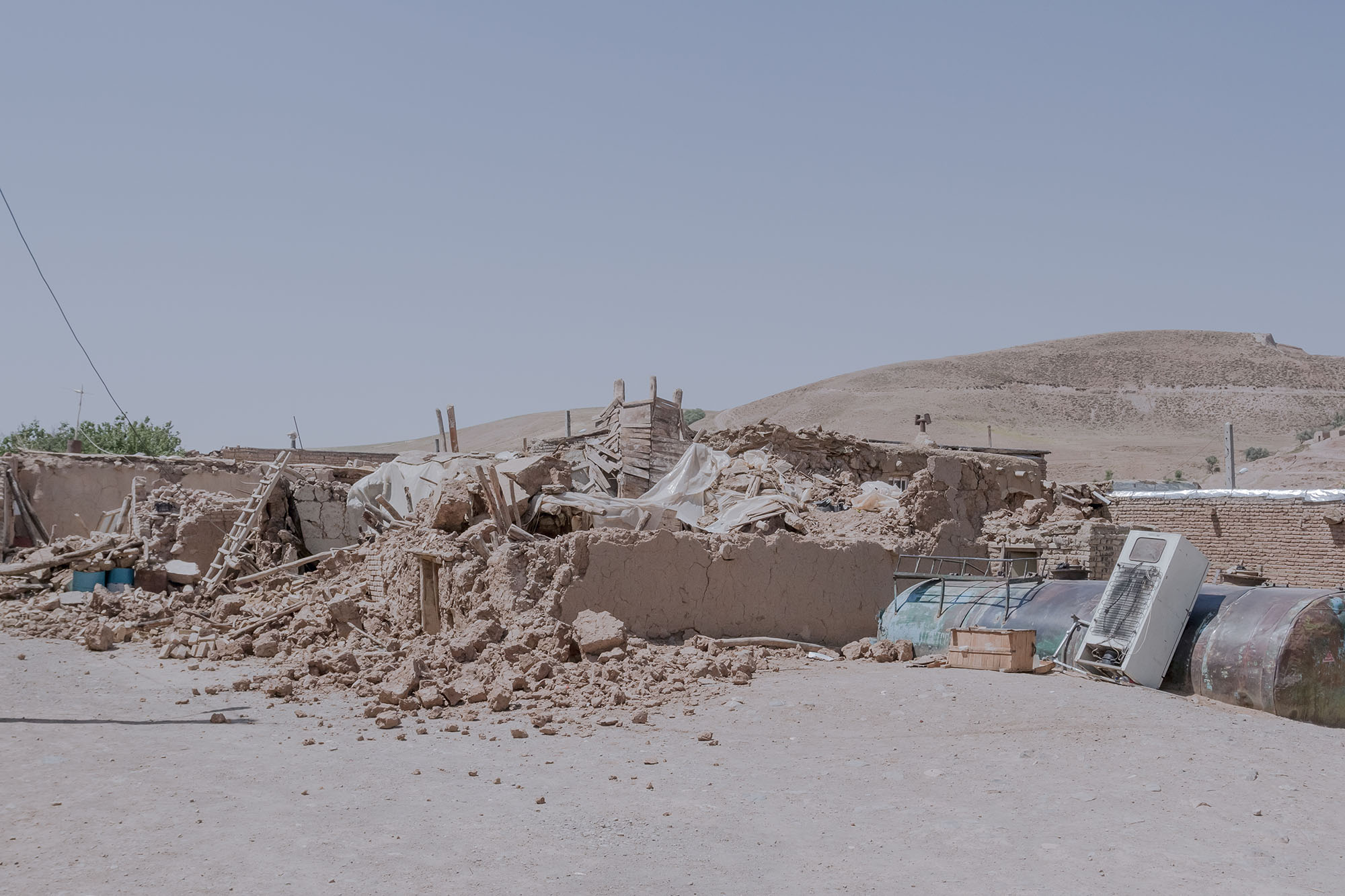 Varzaghan Earthquake, Iran, Azarbaijan, Varzaghan, Majid Farahani, Majid Farahani Photography, Narrative photography, artistic collaboration, documentary photography, narrative photography, storytelling photography, Visual narrative photography, Contemporary Iranian photography, Iranian photographer, Emotional Connection in Photography, Contemporary Iranian Photography, Visual Exploration of Personal Narratives, Storytelling through Portraits, Portrait Photography by Majid Farahani, Visual Storytelling in Photography, Narrative Photography Expert, Multidisciplinary Photography Artist, Storytelling through Portraits, Documentary Style Portraits, Visual Artist Focused on Human Stories, Lens-Based Art by Majid Farahani, Fusion of Fine Art and Documentary Photography, Visual Artist Exploring Human Narratives, Artistic Storytelling in Portraits, Personal and Shared Narratives, Documentary and Portrait Photography, Varzaghan Earthquake Report, 6.4 Magnitude Earthquake Varzaghan, Varzaghan Recovery Efforts, Varzaghan Disaster Aftermath, Varzaghan Shelter Issues, Post-Earthquake Varzaghan Conditions, East Azarbaijan Earthquake Damage